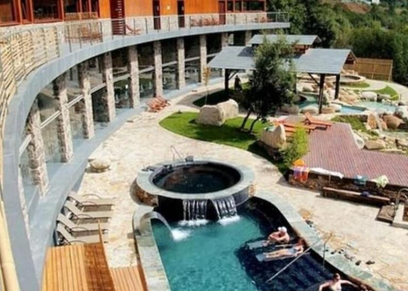 Galicia Ourense Pool