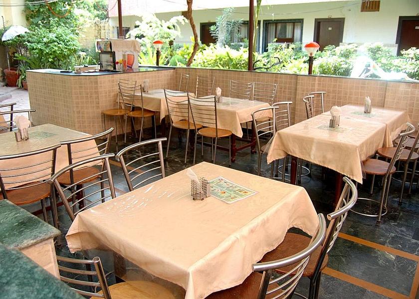 Uttar Pradesh Agra Food & Dining