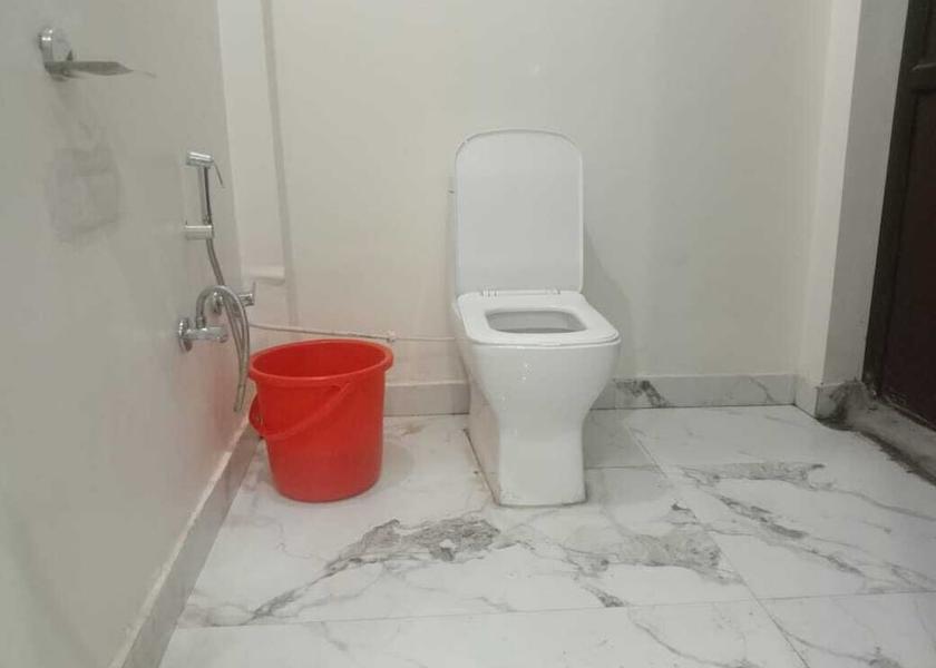 Catalonia Seva Bathroom
