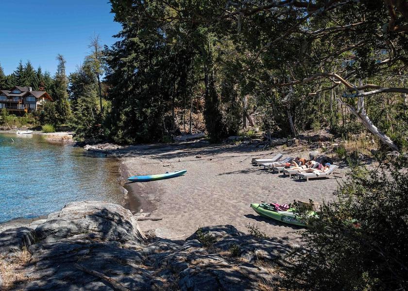 Neuquén Villa La Angostura Beach