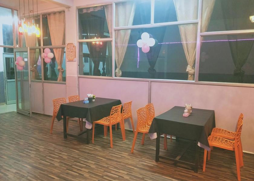 Madhya Pradesh Chatarpur Restaurant