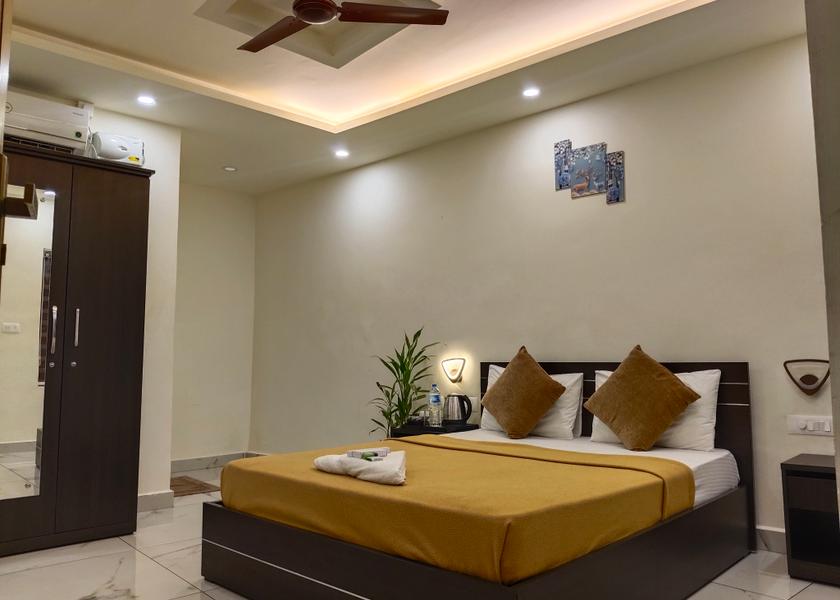 Kerala Thodupuzha AC Executive Room