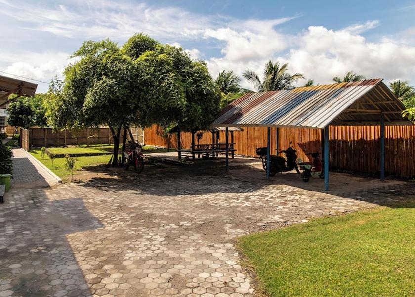 West Nusa Tenggara Jerowaru Front of property