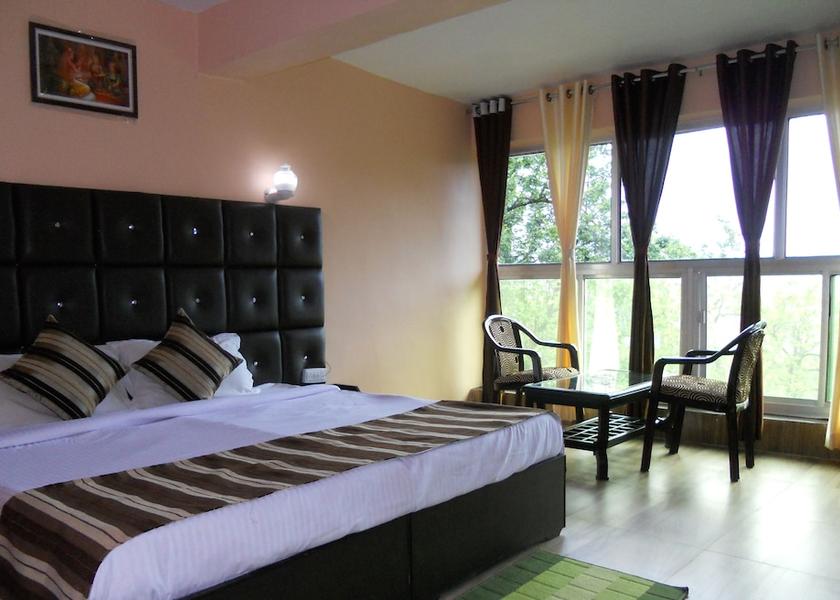 Uttarakhand Kausani Room