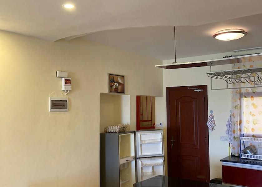 Mombasa County Mombasa Shared kitchen facilities