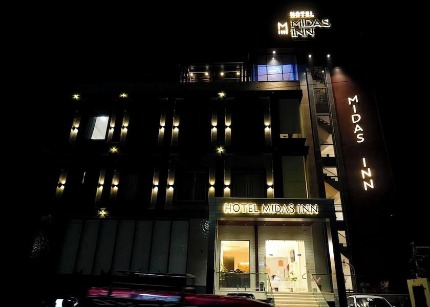 Uttar Pradesh Mathura Front of property - evening/night