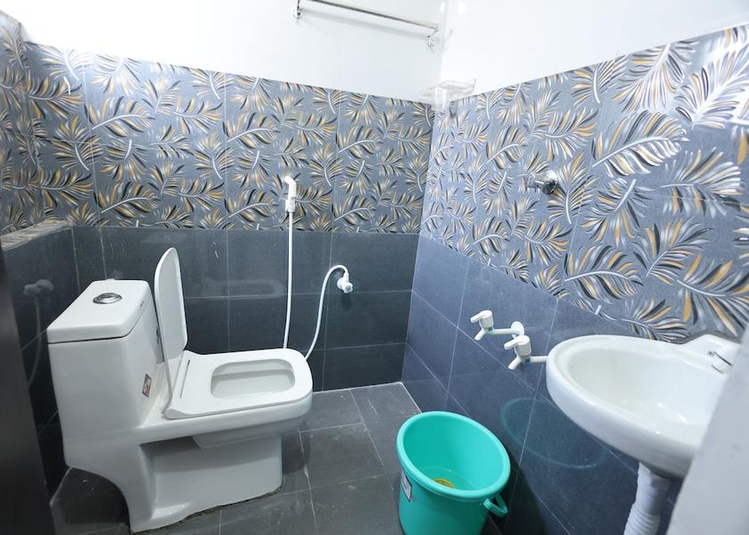 Tamil Nadu Tiruvannamalai Bathroom