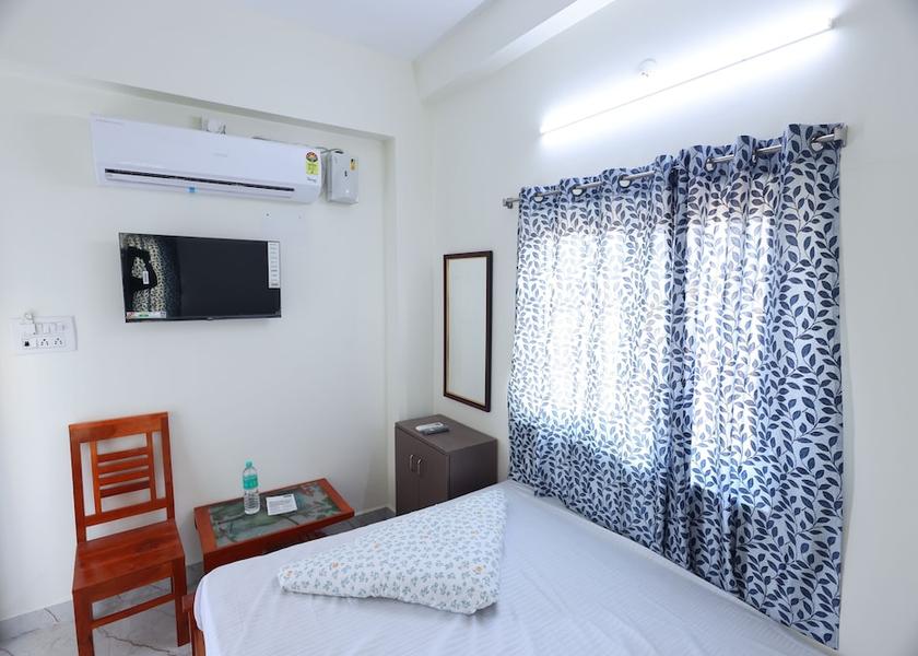 Tamil Nadu Tiruvannamalai Room