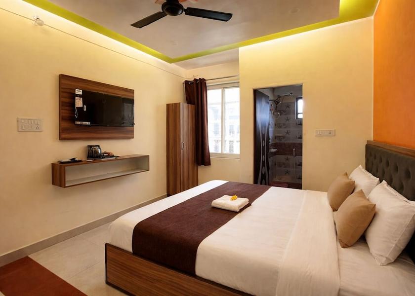 Uttar Pradesh Mathura Room