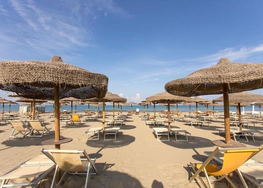 Tuscany Pisa Beach