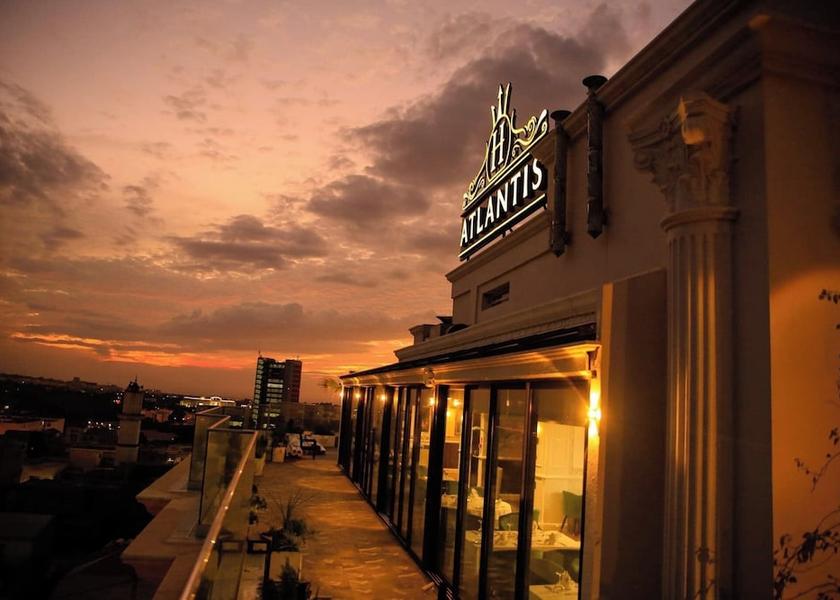  Algiers Restaurant