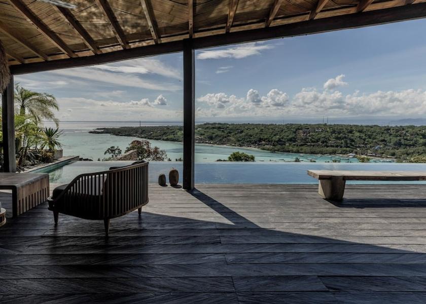 Bali Ceningan Island View from property