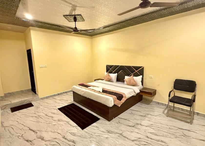 Uttar Pradesh Gorakhpur Room