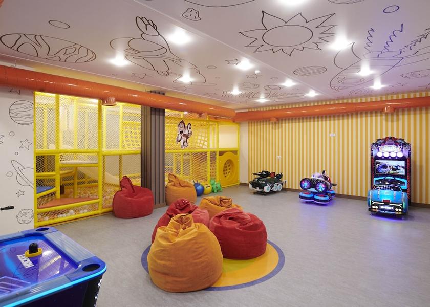Children's play area - indoor