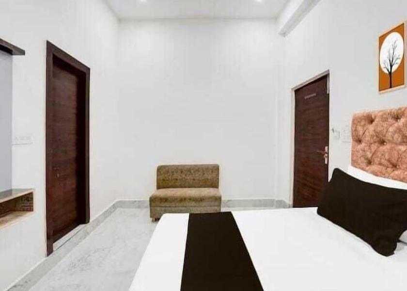 Uttar Pradesh Hathras Room