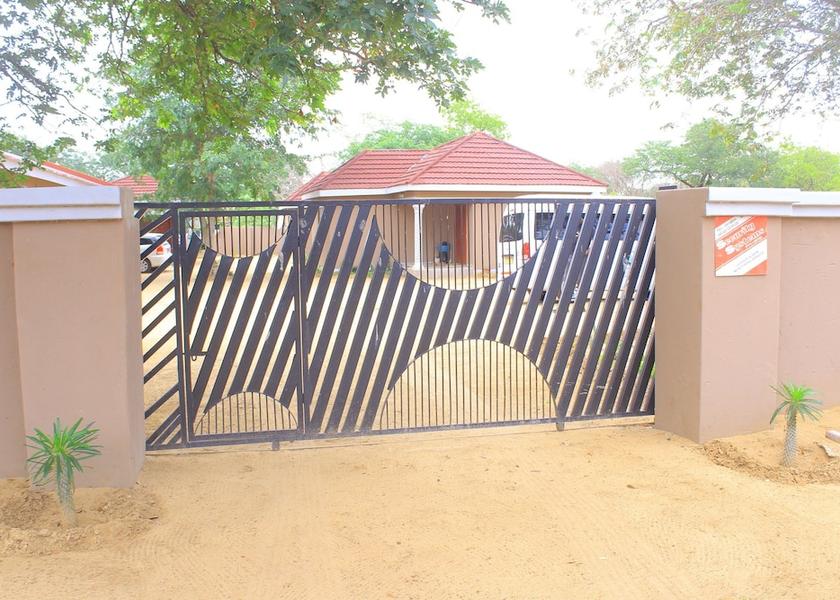 Chobe Kasane Living area