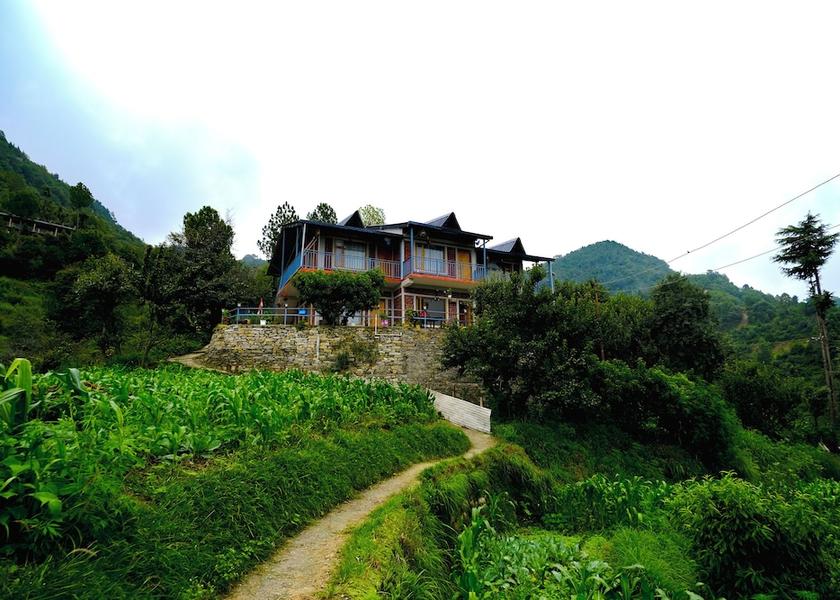 Uttarakhand Mukteshwar Front of property