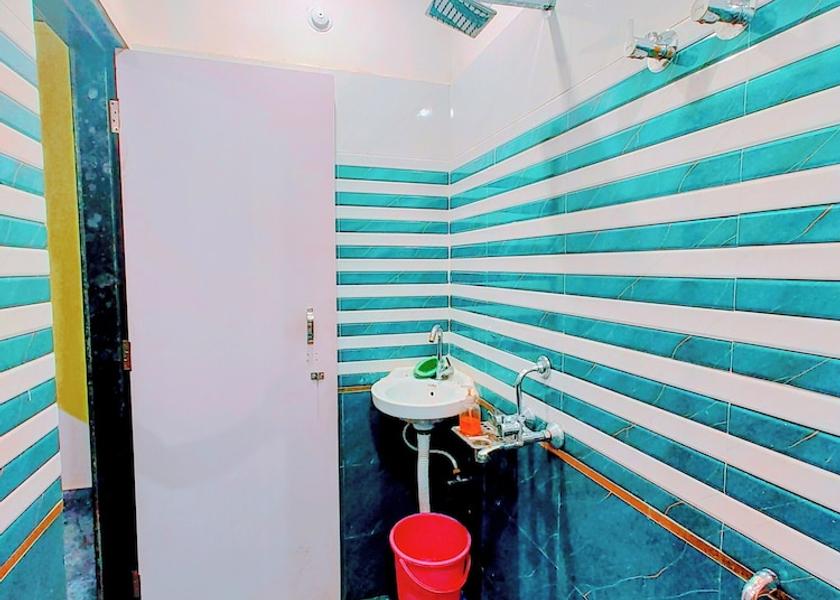 Uttar Pradesh Ayodhya Bathroom