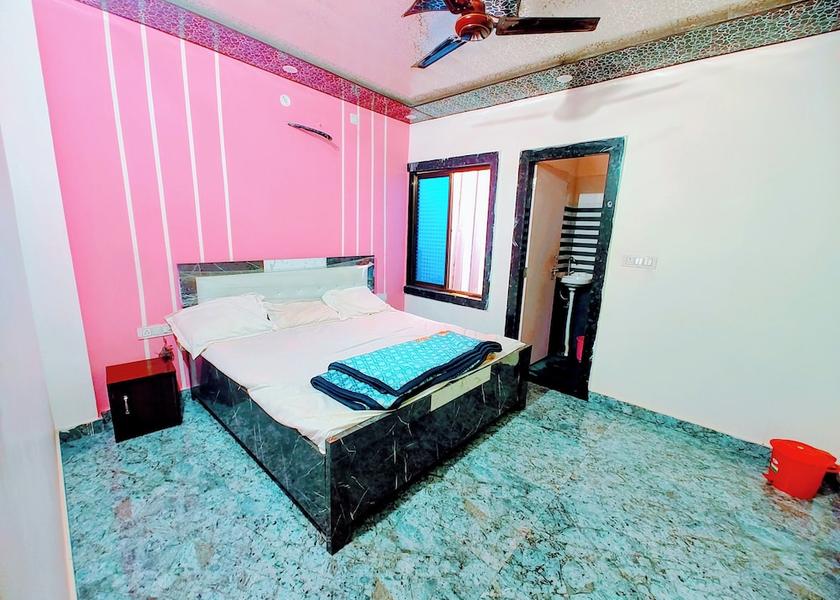 Uttar Pradesh Ayodhya Room