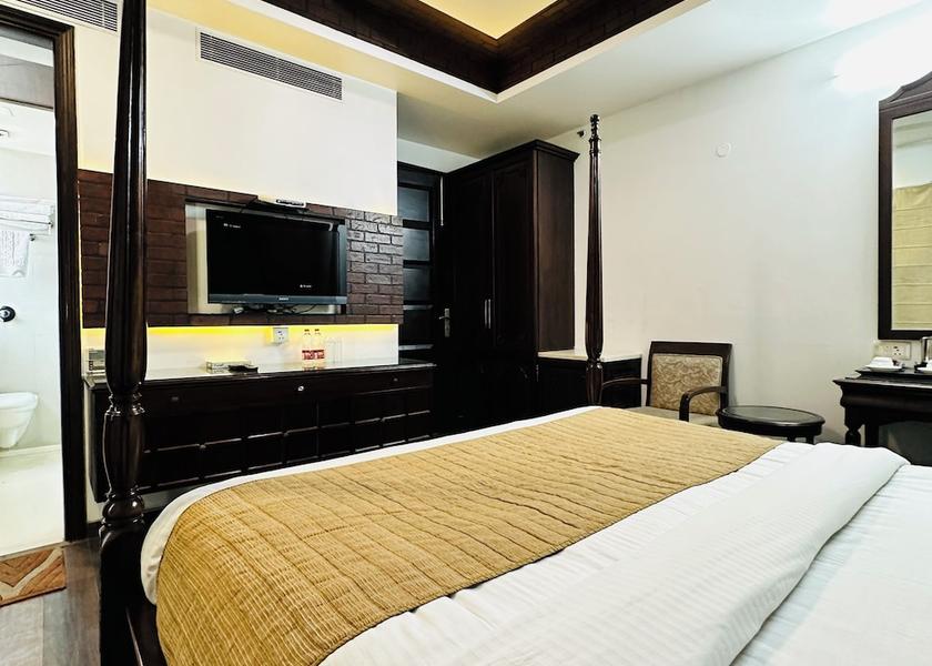 Delhi Delhi Room