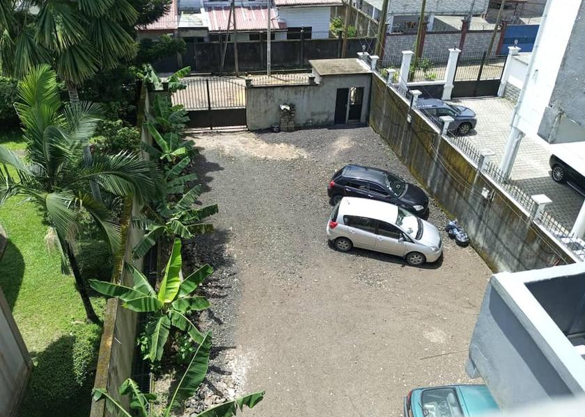 Littoral Bonaberi Parking