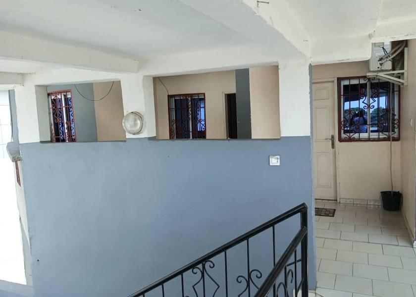 Littoral Bonaberi Interior