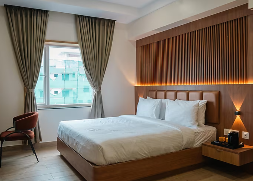 Tamil Nadu Trichy Deluxe Double Bed Room