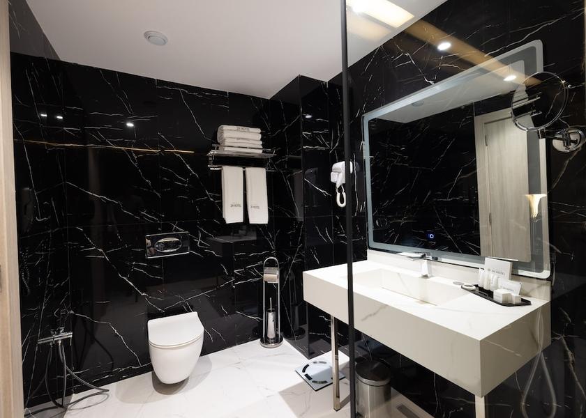 Oran Province Oran Bathroom