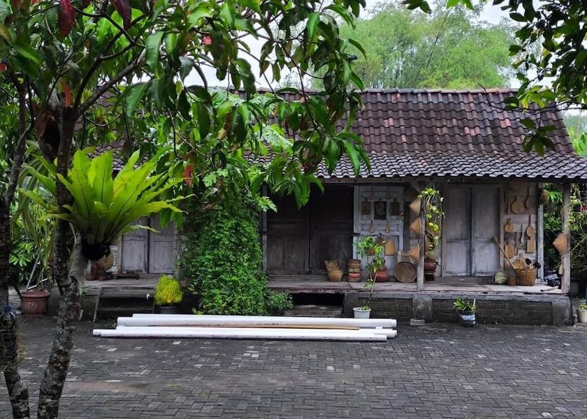 Special Region of Yogyakarta Prambanan Room