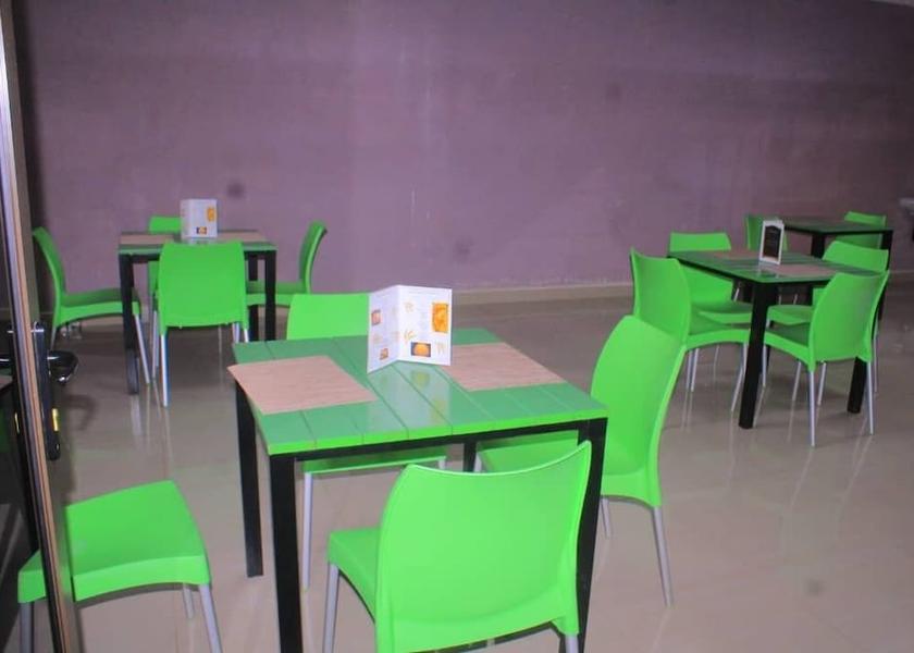 Chobe Kasane Dining