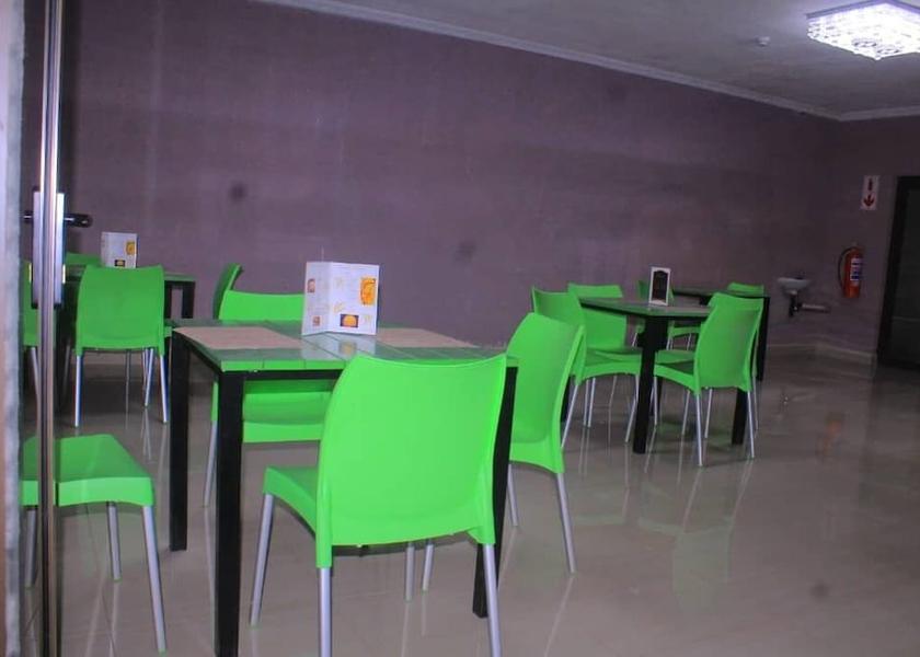 Chobe Kasane Dining