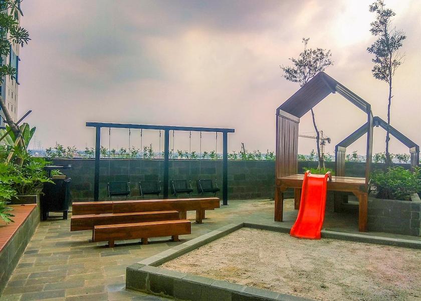 Children's play area - outdoor