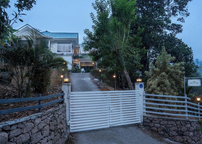 Kerala Periyar Exterior