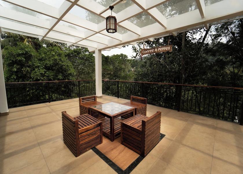 Kerala Periyar Terrace/patio