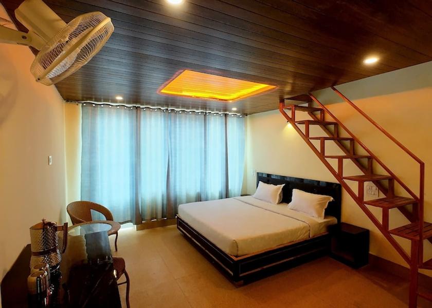 Uttarakhand Nainital Room