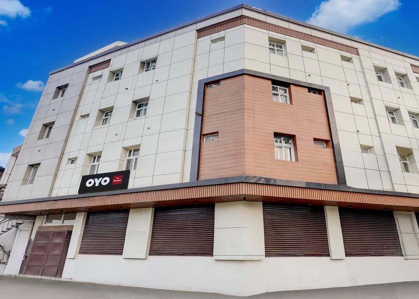 Uttar Pradesh Ghaziabad Facade