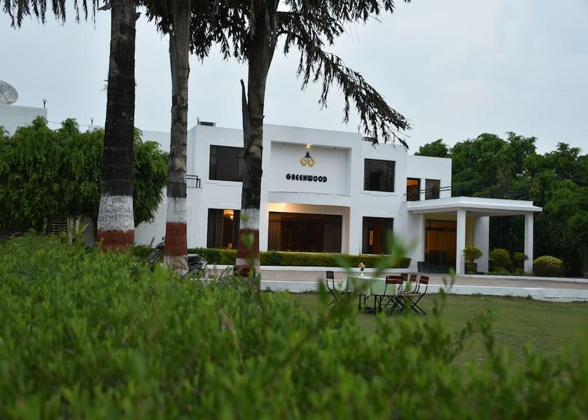 Madhya Pradesh Khajuraho Front of property