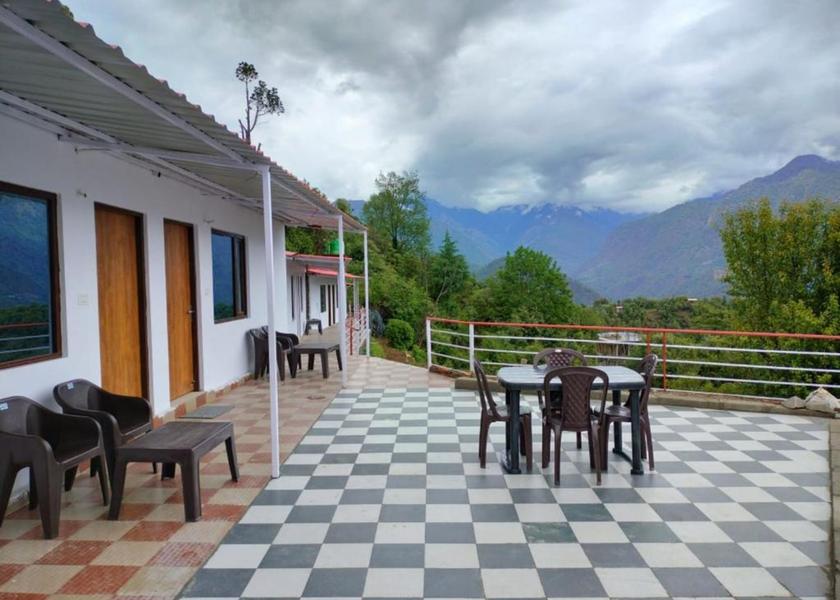 Uttarakhand Guptkashi Hotel View