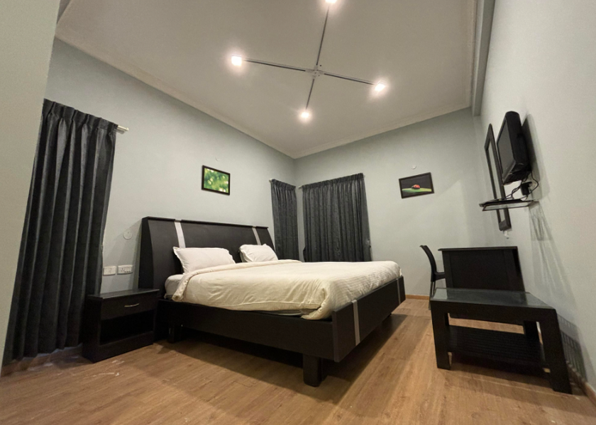 Tamil Nadu Kodaikanal Deluxe Room