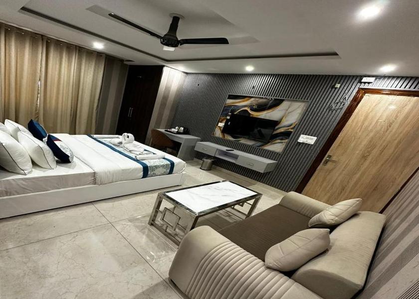 Uttar Pradesh Noida Royal Room