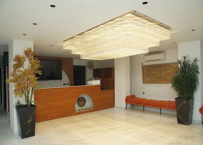 Littoral Douala Reception