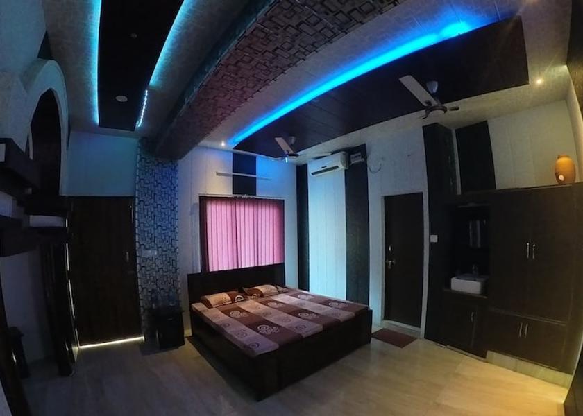 Uttarakhand Karnaprayag Room