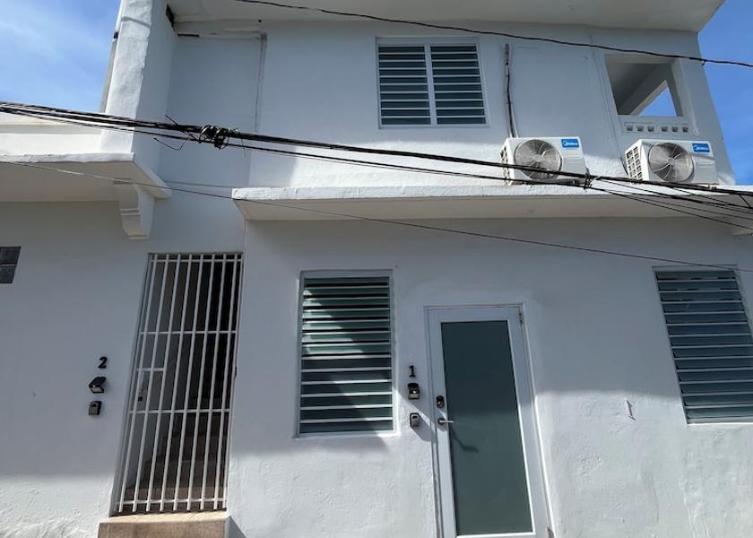  Isabela Front of property