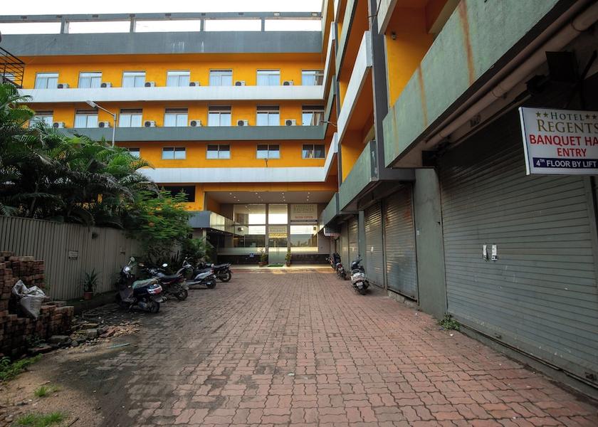 Gujarat Palsana Front of property