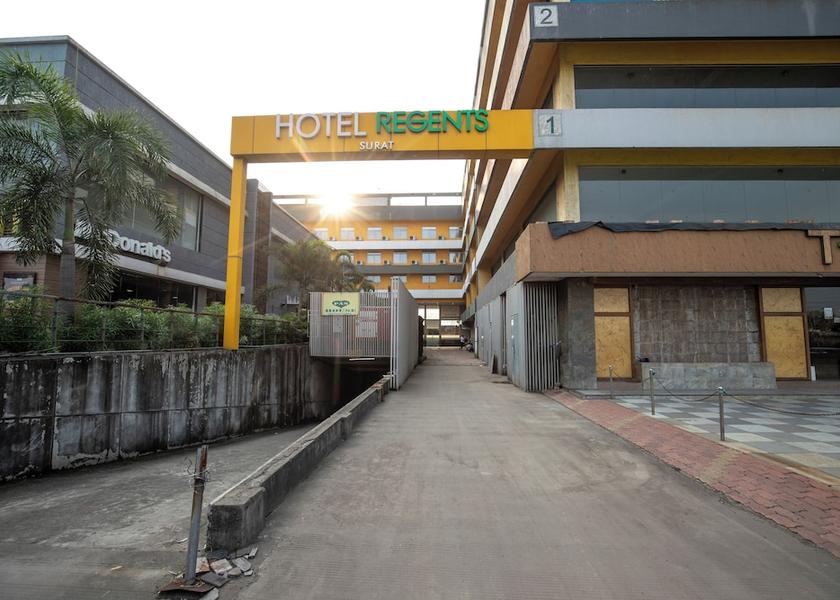 Gujarat Palsana Front of property