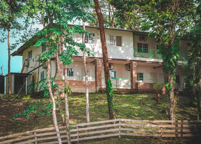 Colón San José del General Front of property