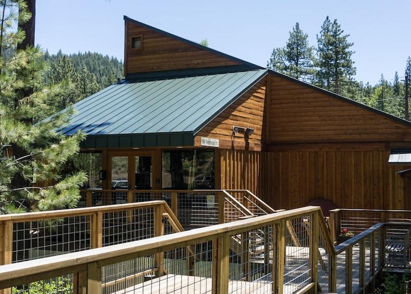 California Truckee Exterior