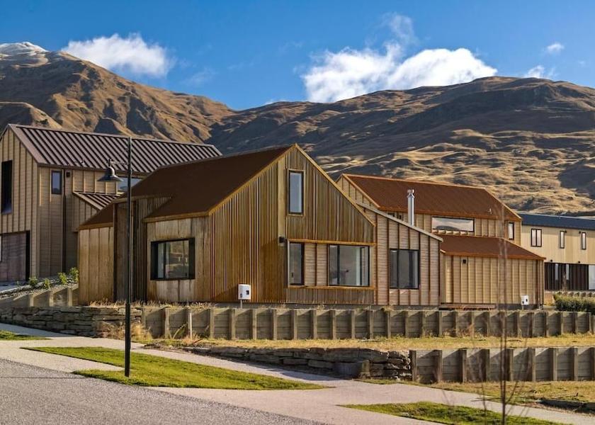 Otago Cardrona Exterior
