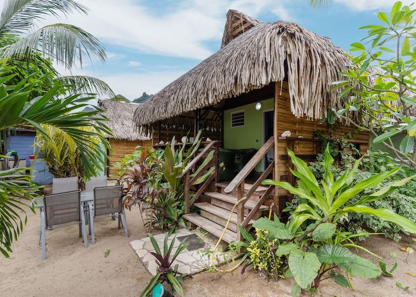 Windward Islands Moorea-Maiao Terrace/patio