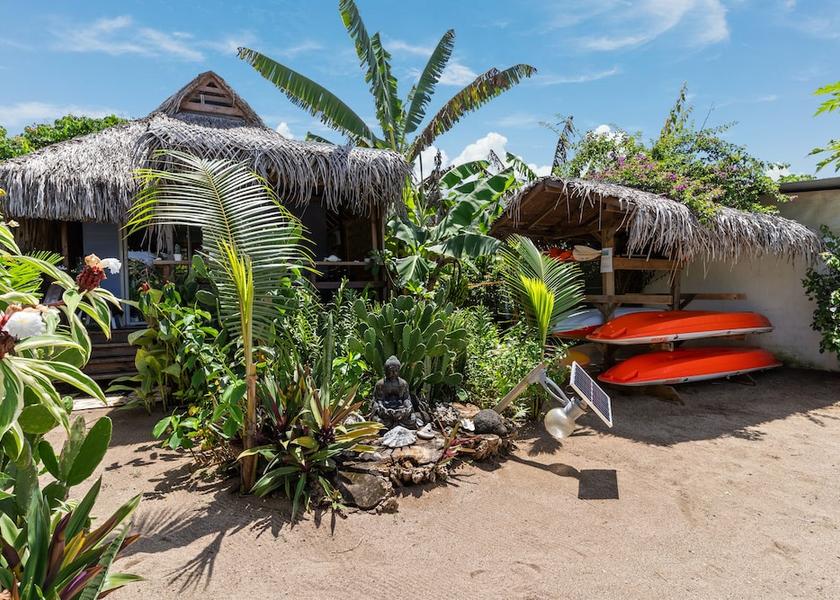 Windward Islands Moorea-Maiao Terrace/patio